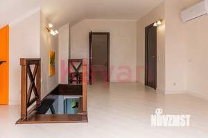 3-к квартира, вторичка, 210м2, 5/5 этаж