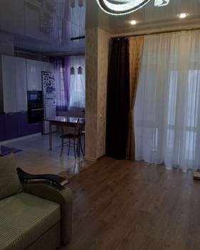 2-к квартира, вторичка, 79м2, 1/8 этаж