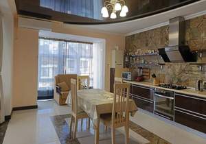 3-к квартира, вторичка, 100м2, 4/4 этаж