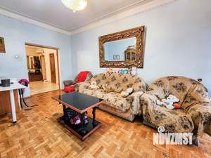 3-к квартира, вторичка, 100м2, 1/6 этаж