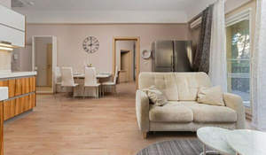 2-к квартира, вторичка, 83м2, 1/6 этаж