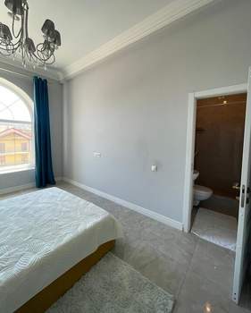 4-к квартира, вторичка, 136м2, 3/4 этаж