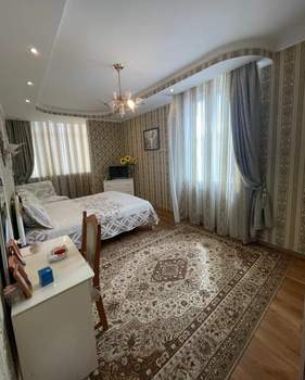 2-к квартира, вторичка, 80м2, 7/8 этаж