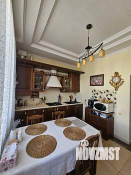 3-к квартира, вторичка, 98м2, 1/3 этаж