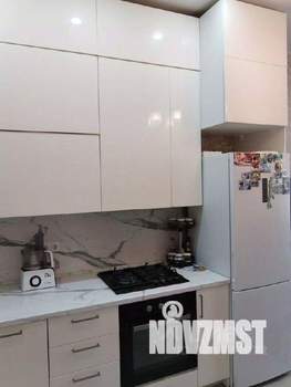 2-к квартира, вторичка, 71м2, 1/8 этаж