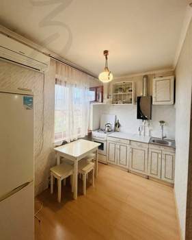 2-к квартира, вторичка, 40м2, 5/5 этаж