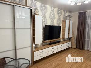 2-к квартира, вторичка, 70м2, 1/4 этаж