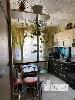 3-к квартира, вторичка, 61м2, 1/9 этаж