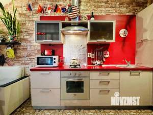 2-к квартира, вторичка, 65м2, 4/4 этаж