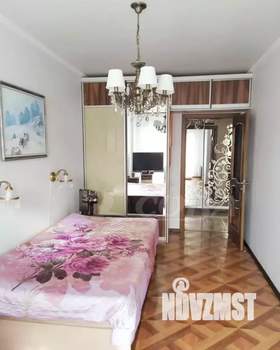 2-к квартира, вторичка, 63м2, 7/10 этаж