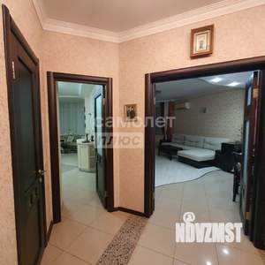 3-к квартира, вторичка, 106м2, 2/6 этаж