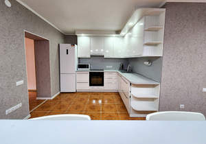 3-к квартира, вторичка, 92м2, 1/5 этаж