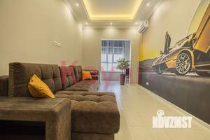 2-к квартира, вторичка, 70м2, 1/8 этаж