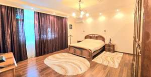 4-к квартира, вторичка, 113м2, 2/10 этаж