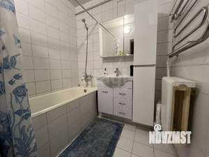 2-к квартира, вторичка, 61м2, 1/3 этаж