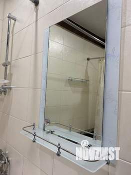2-к квартира, вторичка, 63м2, 1/4 этаж