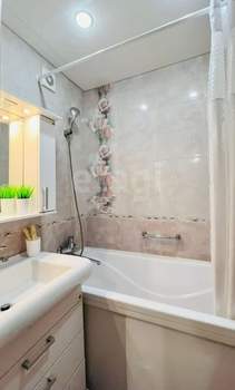 3-к квартира, вторичка, 63м2, 5/9 этаж