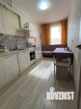 1-к квартира, вторичка, 38м2, 1/4 этаж