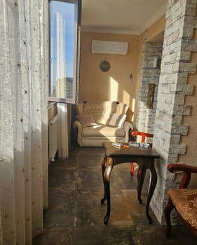 3-к квартира, вторичка, 100м2, 1/8 этаж