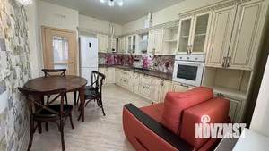 2-к квартира, вторичка, 63м2, 1/7 этаж