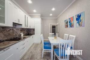 2-к квартира, вторичка, 90м2, 1/8 этаж