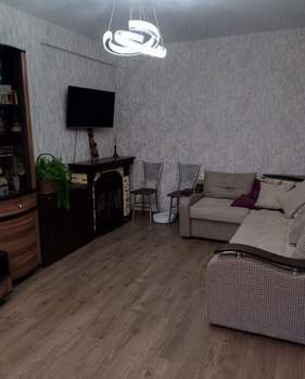 2-к квартира, вторичка, 79м2, 1/8 этаж