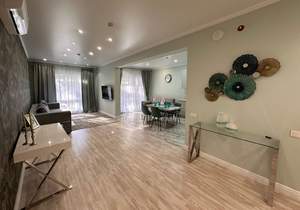 1-к квартира, вторичка, 111м2, 1/5 этаж