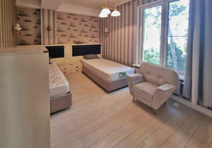 2-к квартира, вторичка, 130м2, 2/6 этаж
