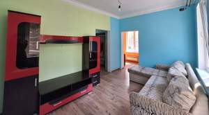 3-к квартира, вторичка, 49м2, 1/1 этаж