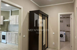 1-к квартира, вторичка, 40м2, 1/7 этаж