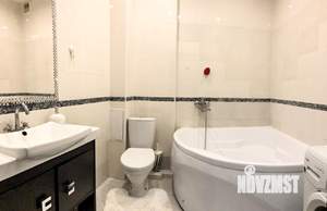 2-к квартира, вторичка, 63м2, 1/6 этаж