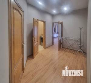 1-к квартира, вторичка, 70м2, 1/4 этаж