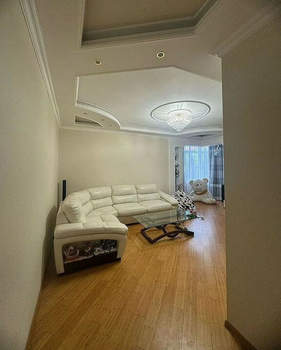 2-к квартира, вторичка, 65м2, 3/5 этаж