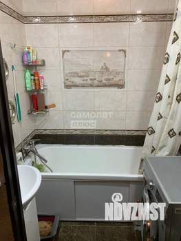 2-к квартира, вторичка, 53м2, 1/5 этаж