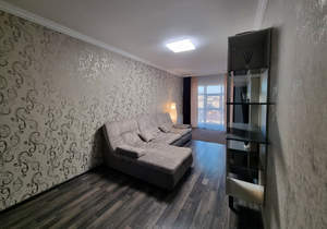 2-к квартира, вторичка, 75м2, 8/8 этаж
