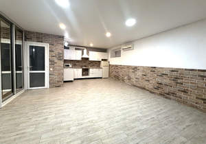 Студия квартира, вторичка, 50м2, 1/4 этаж