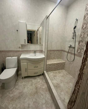 2-к квартира, вторичка, 100м2, 1/7 этаж