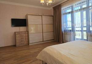 3-к квартира, вторичка, 106м2, 3/6 этаж