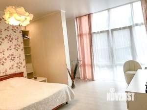 2-к квартира, вторичка, 63м2, 1/6 этаж