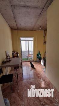 2-к квартира, вторичка, 54м2, 1/5 этаж