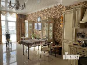1-к квартира, вторичка, 62м2, 2/4 этаж
