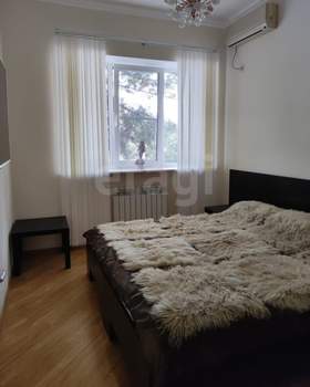 2-к квартира, вторичка, 84м2, 1/2 этаж