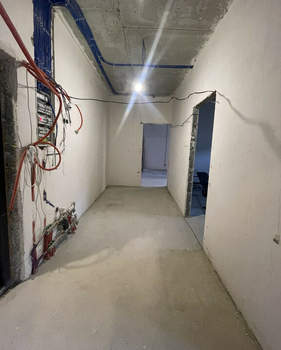 2-к квартира, вторичка, 70м2, 1/7 этаж