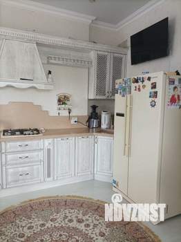 2-к квартира, вторичка, 64м2, 4/10 этаж