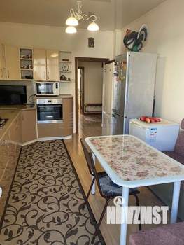 2-к квартира, вторичка, 71м2, 2/5 этаж