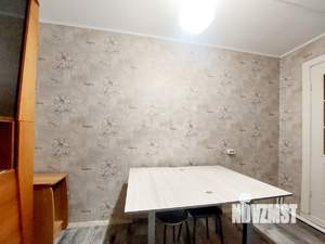 2-к квартира, вторичка, 53м2, 1/10 этаж