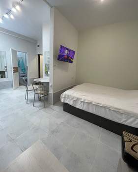 3-к квартира, вторичка, 90м2, 1/4 этаж