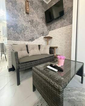 2-к квартира, вторичка, 60м2, 1/16 этаж