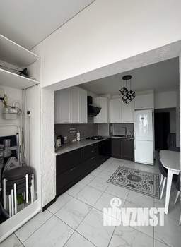 2-к квартира, вторичка, 65м2, 1/7 этаж