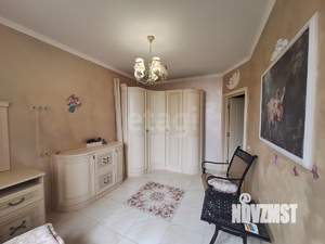 3-к квартира, вторичка, 92м2, 1/3 этаж